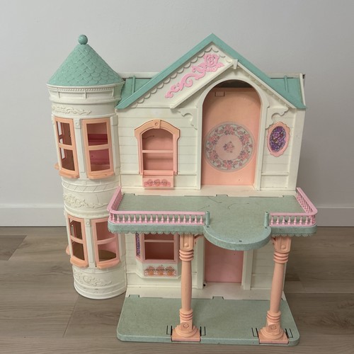 Vintage 1995 barbie - 1995, folding