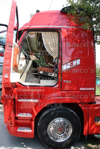 Truck photo scania 143m - photo,