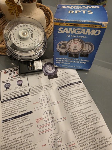 New sangamo q554 20a 230v - 20a,