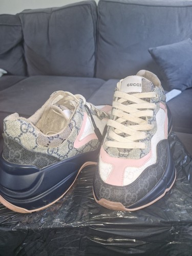 Pink and black gucci - pink,