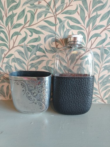 Vintage silver plate - silver, hip