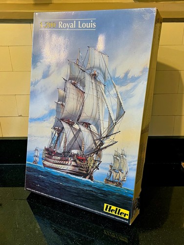 Heller 200th scale le royal - ,