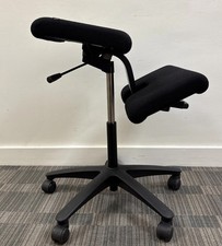 Varier Wing ergonomic kneeling