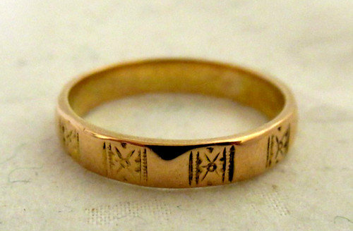 22ct yellow gold - 22ct.,