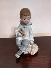 NAO Figurine, 1037, Boy With
