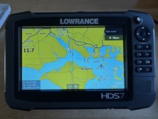 lowrance HDS-7 Gen3