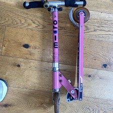 Micro Sprite Scooter - Pink -