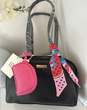 Bessie London handbag with