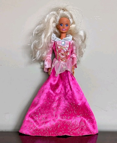 Princess sindy doll blonde - princess,