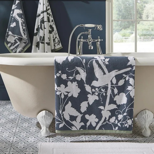 Laura ashley oriental garden - laura,