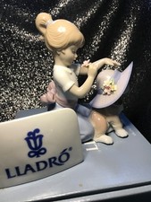 Lladro 6862 An Elegant Touch