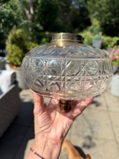 large victorian daisy cut and