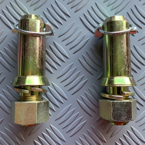 Tractor lower link mounting - link,