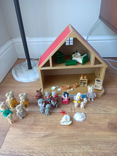 Vintage sylvanian families - sylvanian,