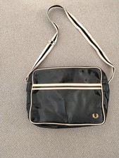 Fred Perry Messenger Bag