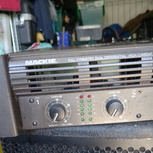 Mackie m1400 amplifier 1000 - m1400,