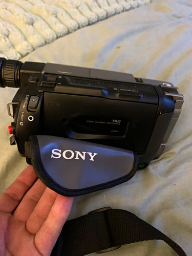 Sony handycam vision hi8 - sony,