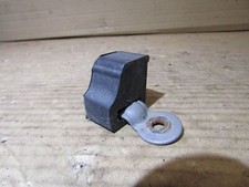 Isuzu Trooper Duty Mk2 left front bonnet panel bump stop q