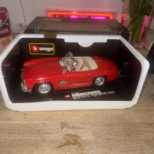 Burago 1980s mercedes benz - mercedes,