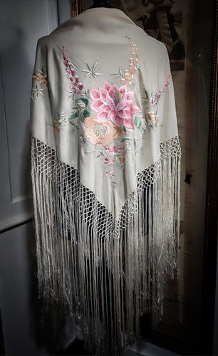 Antique 1920s cream silk - antique,