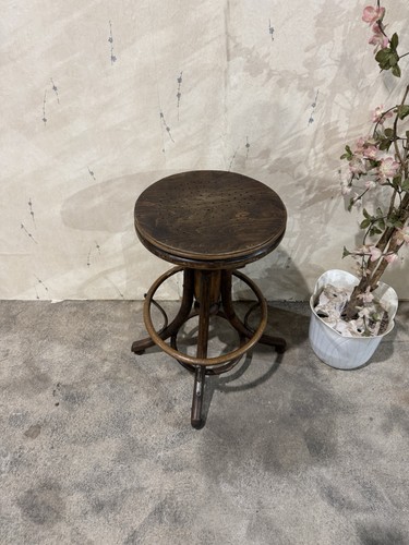 Antique oak swivel - antique,