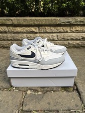 Nike Air Max 1 White Uk7.5