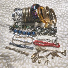 Vintage & Modern Womens Bracelet Bundle Joblot Over 15 Pieces Costume Jewellery
