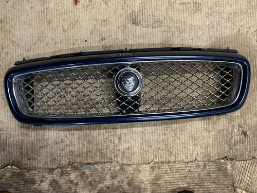 Mesh grille radiator grill - grille,