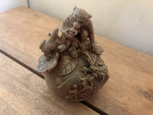 Monkey rat figurine - rat, in
