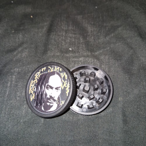 Snoop dogg tobacco grinder - snoop,