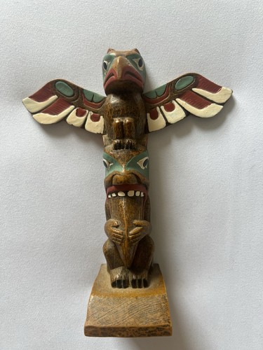 Vintage canadian eagle - eagle, totem