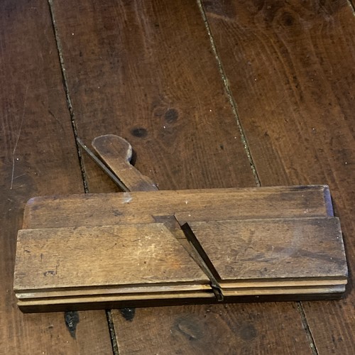 Wood moulding plane - moulding,