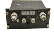 RAF  10L 6520259 .   Nimrod XV 250.  U/VHF Radio Station Control. PV 1753 L.