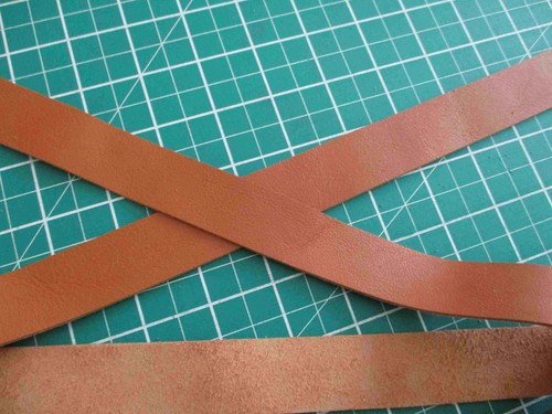 Single strip rich tan brown - 1",