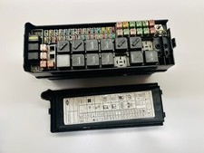 FUSE BOX FOR Land Rover