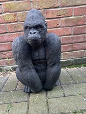 Silverback Gorilla, Solid