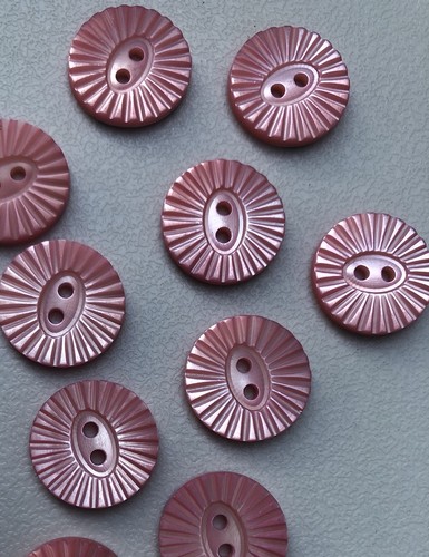 Pink real shell - buttons, x