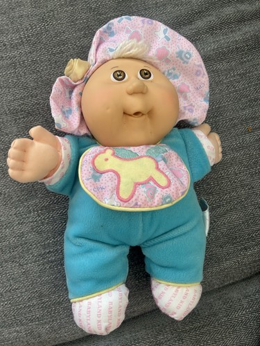 Xavier roberts cabbage - roberts, 11”