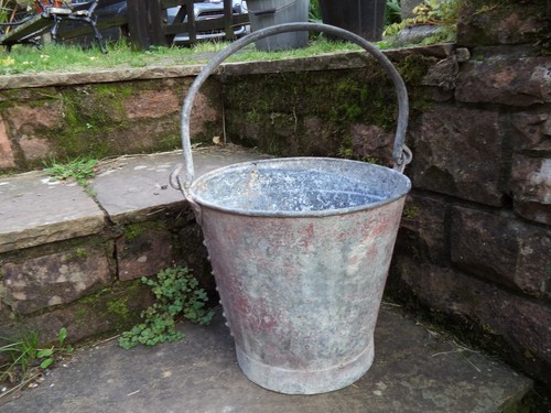 Fire bucket galvanized - bucket, heavy