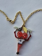 Les Nereides N2 Fruit Circus