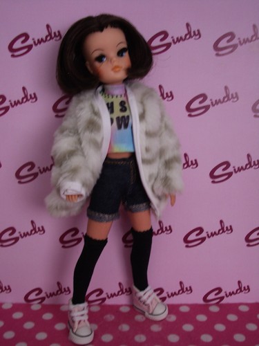Sindy vintage doll - sindy,