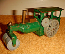 Vintage Tinplate Tri-ang Minic 33M Push & Go Steam Roller