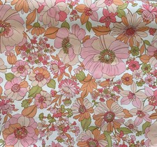 Vintage Flower-power Mayfair wallpaper, 1970's 