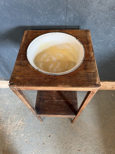 French wash stand with metal - wash,