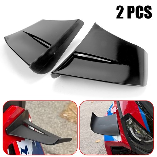 Glossy black side fairing - side,