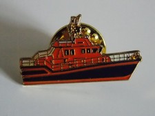 RNLI pin badge Severn type