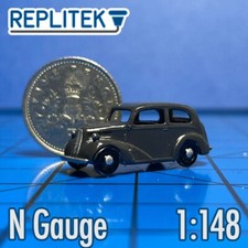 N Gauge Ford 103e Popular / Pop Saloon - Grey