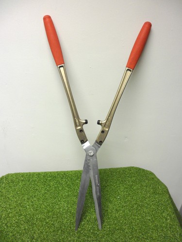 Hedge shears barnel - shears, by