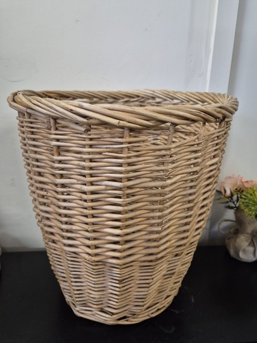 Vtg rattan woven wicker - vtg,