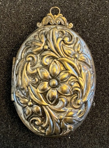 Antique victorian art nouveau - art,